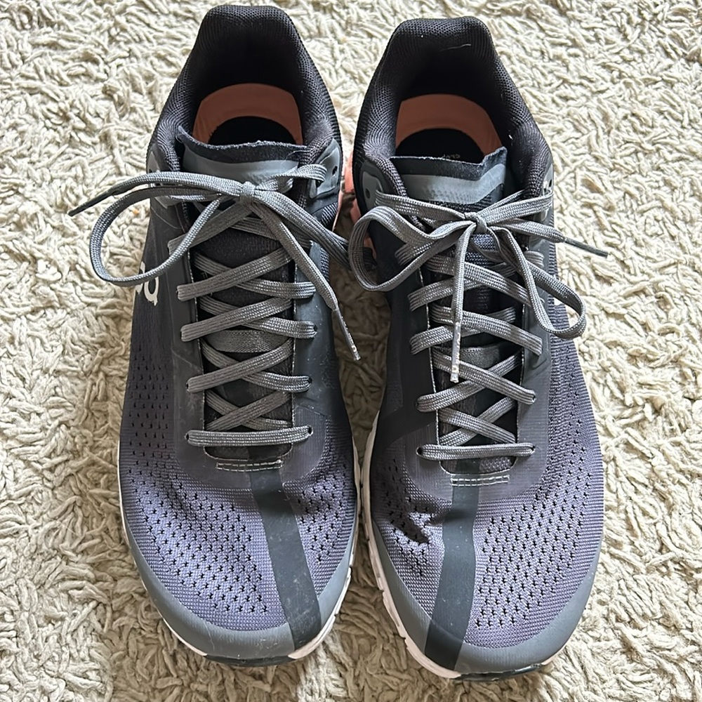 On cloud size 8